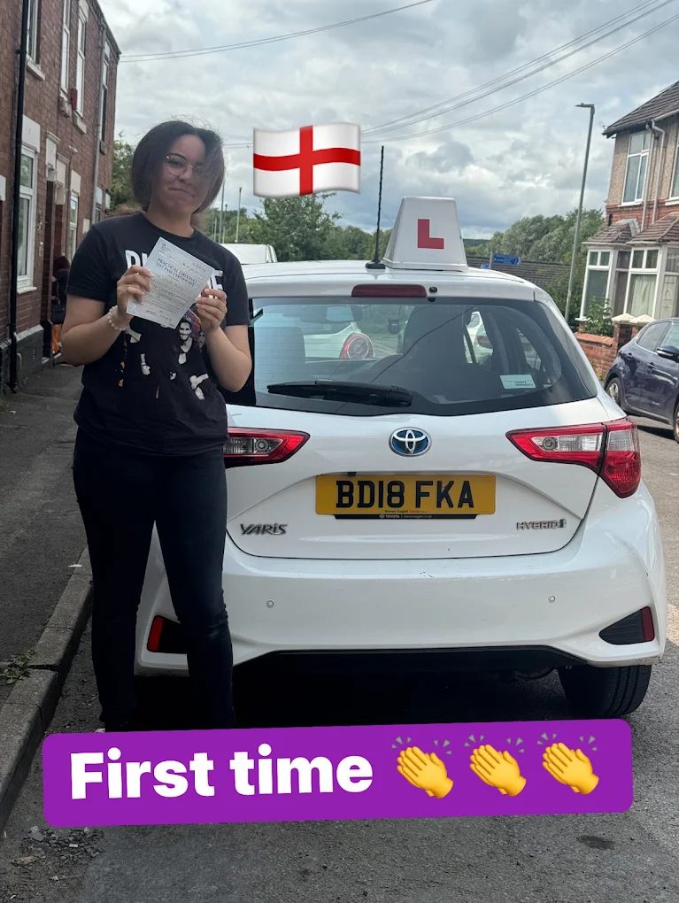 A learner passed their driving test with Ali Bayati